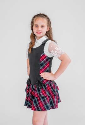 Сарафан с декоративными бантами